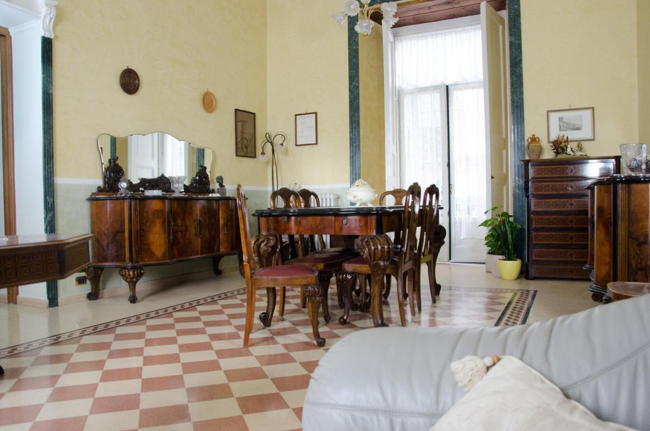 B&B Centrale Salerno Dış mekan fotoğraf